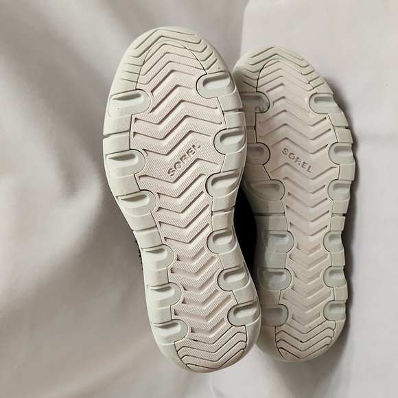 Sorel Explorer II Joan Cozy Winter Boots (W Size 5) - Picture 7 of 12